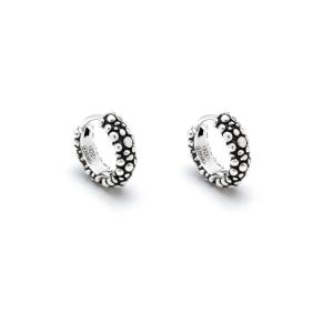 HUGGIE PERLAGE EARRINGS